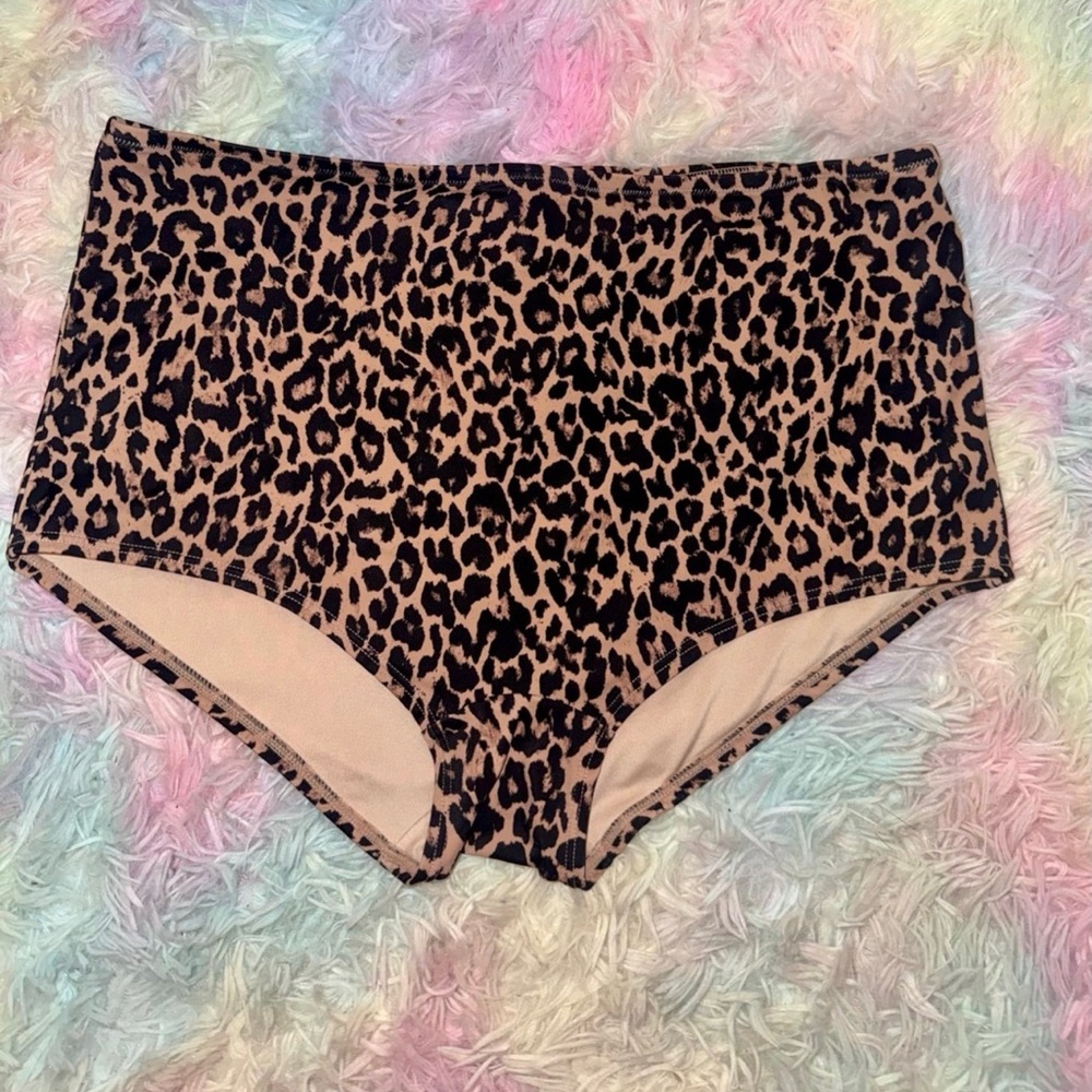Victoria’s Secret Leopard Print High Waisted Women's Bikini Bottoms XL Swim
